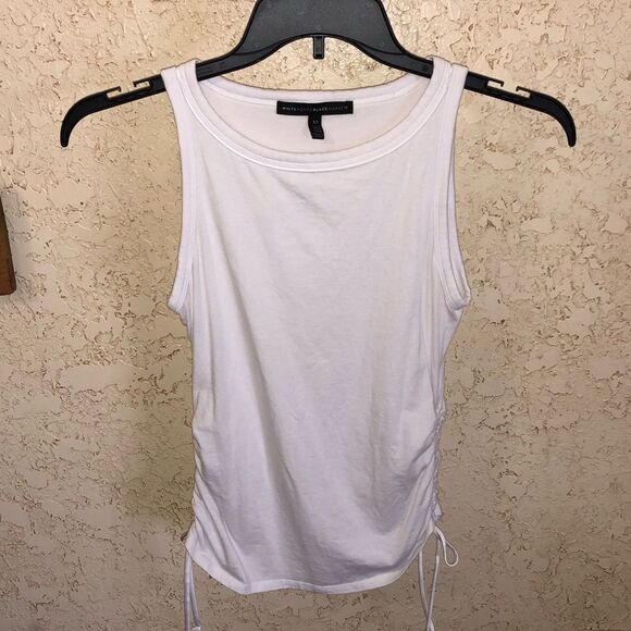 White House Black Mark Side Tie Tank - Picture 6 of 13